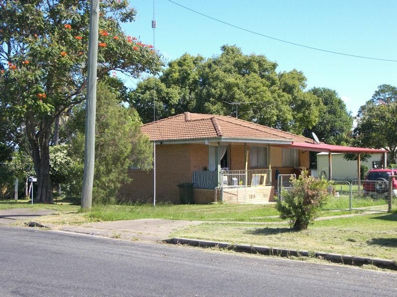 4 Dunsinane Street, Beaudesert QLD 4285