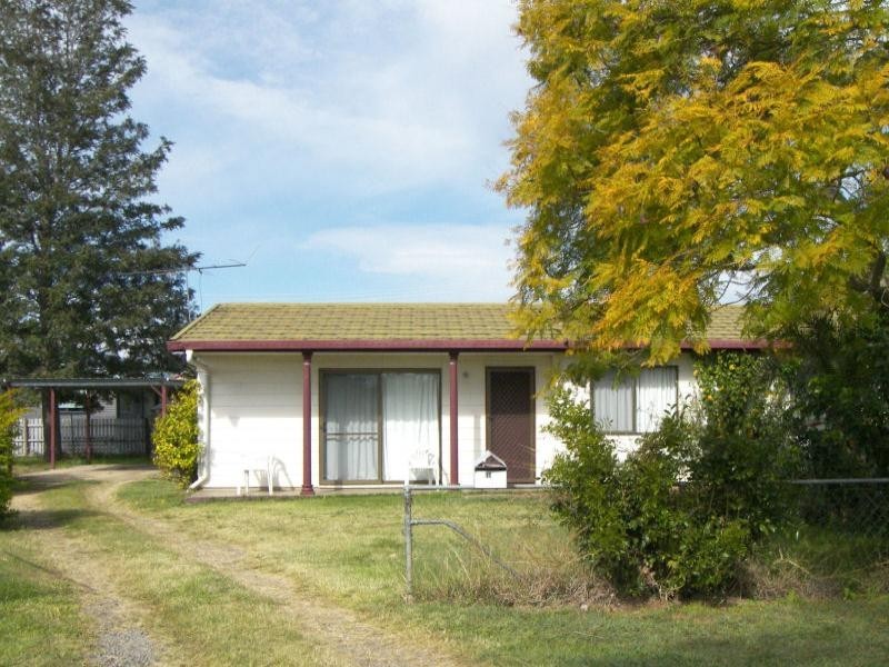 11 Palm Court, Beaudesert QLD 4285