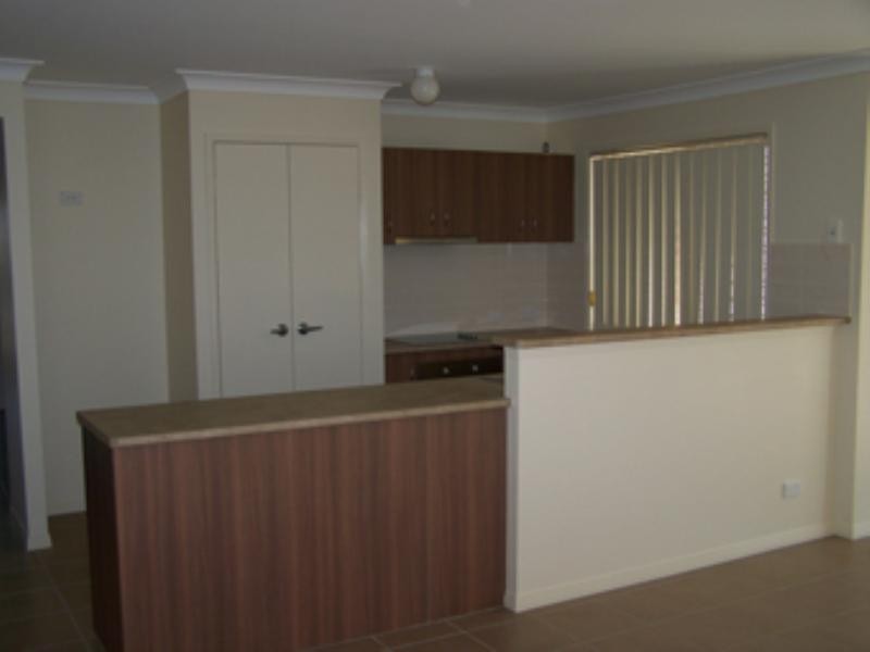 14 Hillside Crescent, Beaudesert QLD 4285