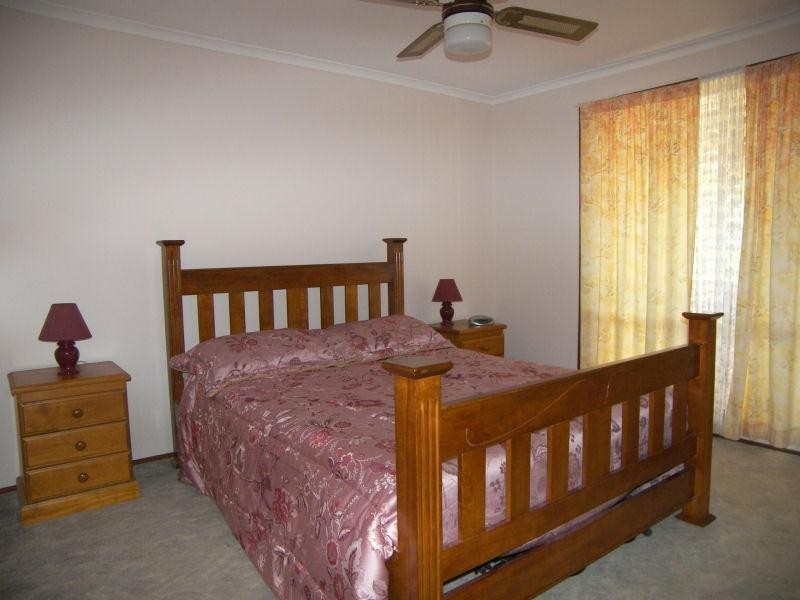 213-223 Walker Drive, Kooralbyn QLD 4285