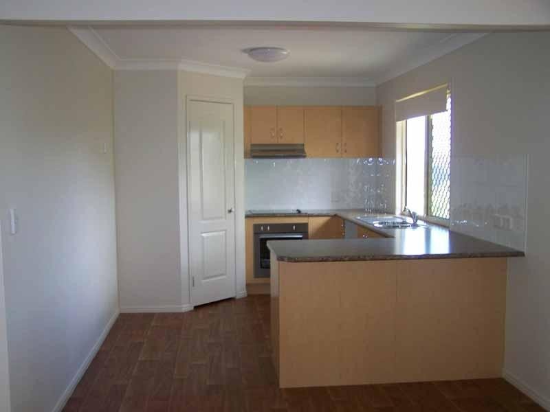 133-135 Scarvell Place, Kooralbyn QLD 4285