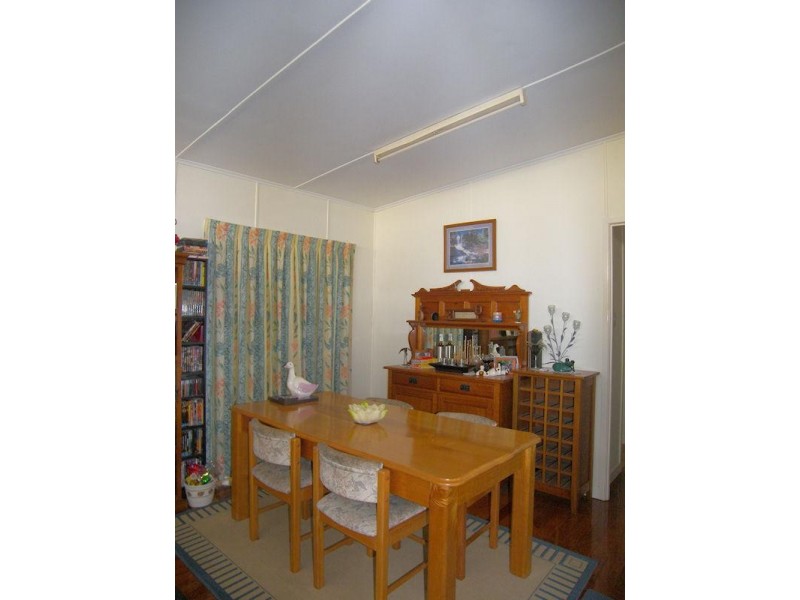 18 Kamarooka Street, Beaudesert QLD 4285