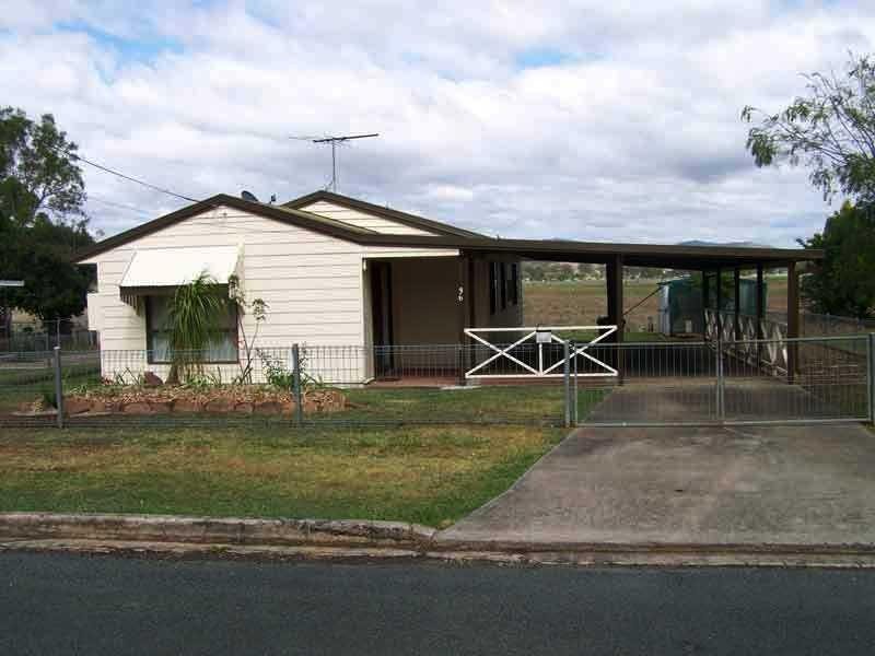 36 Cedar Drive, Beaudesert QLD 4285