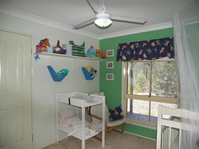 42 Flametree Court, Cedar Grove QLD 4285