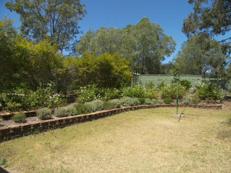 42 Flametree Court, Cedar Grove QLD 4285
