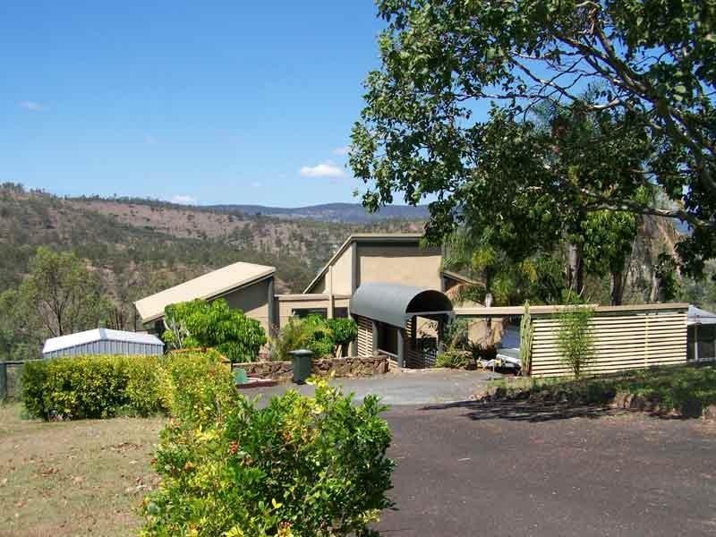 7-11 Edward Place, Kooralbyn QLD 4285