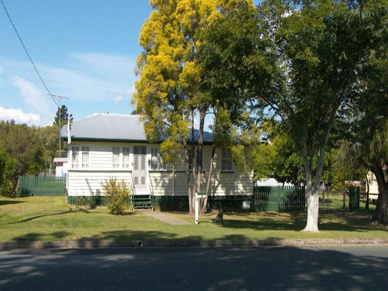 25 Edward Street, Beaudesert QLD 4285