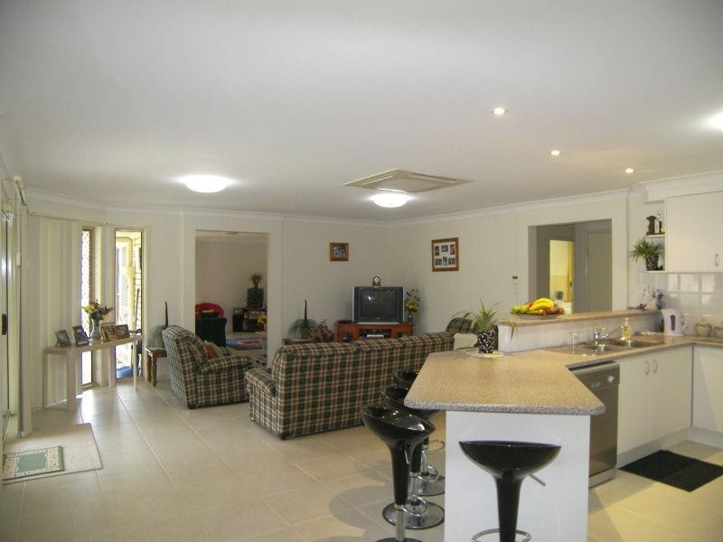 25-27 Broadhurst Court, Gleneagle QLD 4285