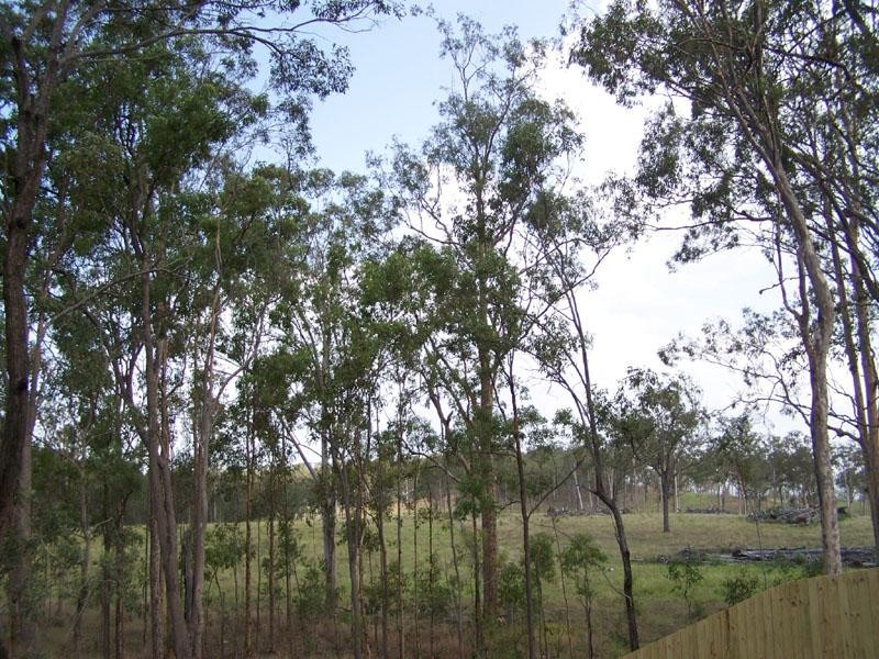 22 Hillside Crescent, Beaudesert QLD 4285