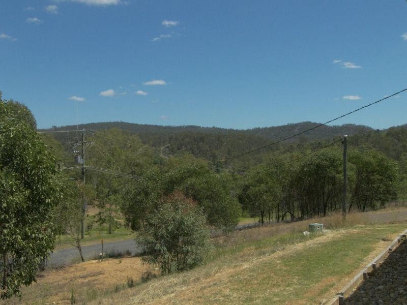 34 Hinchcliffe Drive, Kooralbyn QLD 4285