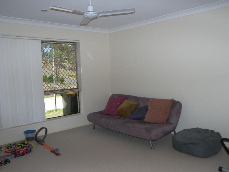 34 Hinchcliffe Drive, Kooralbyn QLD 4285