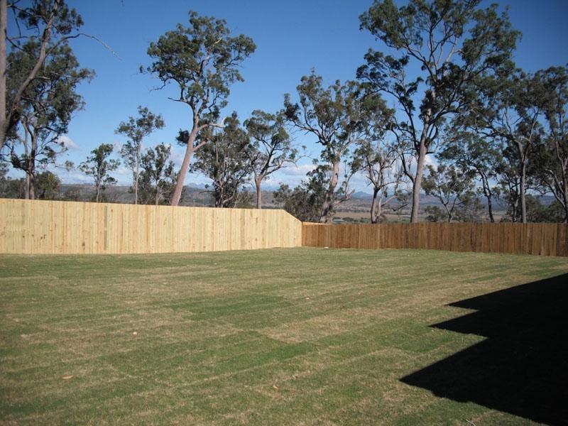 30 Hillside Crescent, Beaudesert QLD 4285