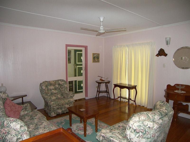 1 Kamarooka Street, Beaudesert QLD 4285