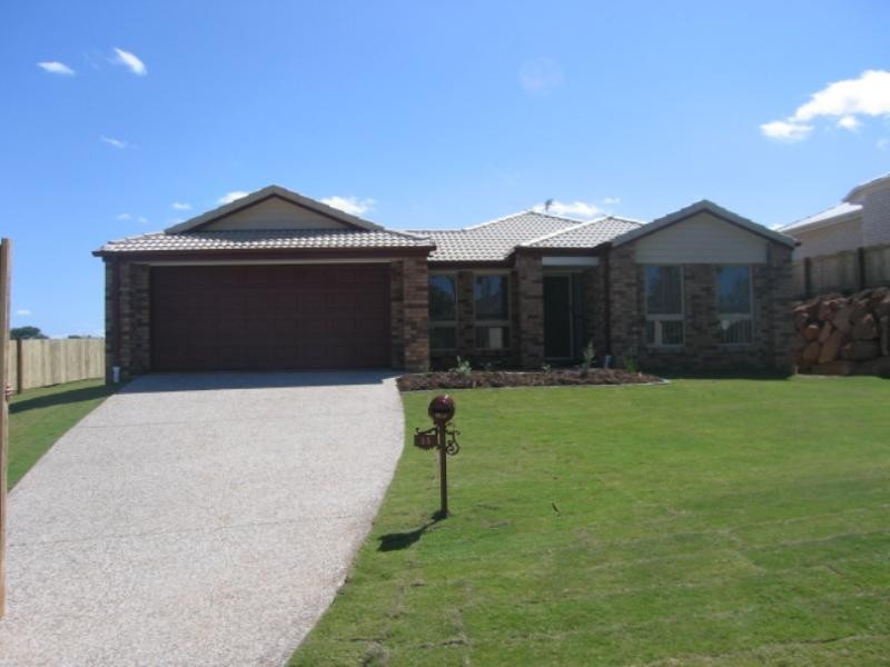15 Hillside Crescent, Beaudesert QLD 4285