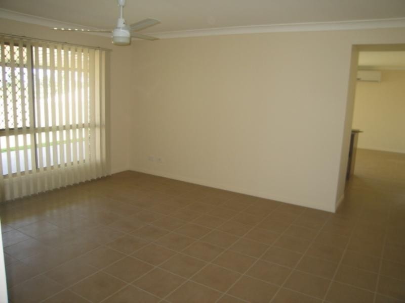 15 Hillside Crescent, Beaudesert QLD 4285