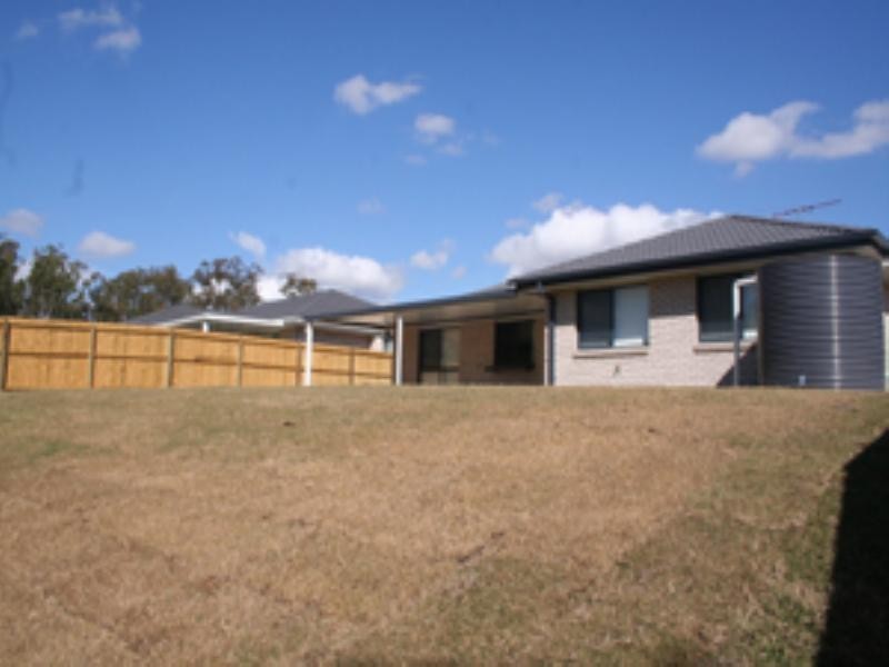 10 Hillside Crescent, Beaudesert QLD 4285