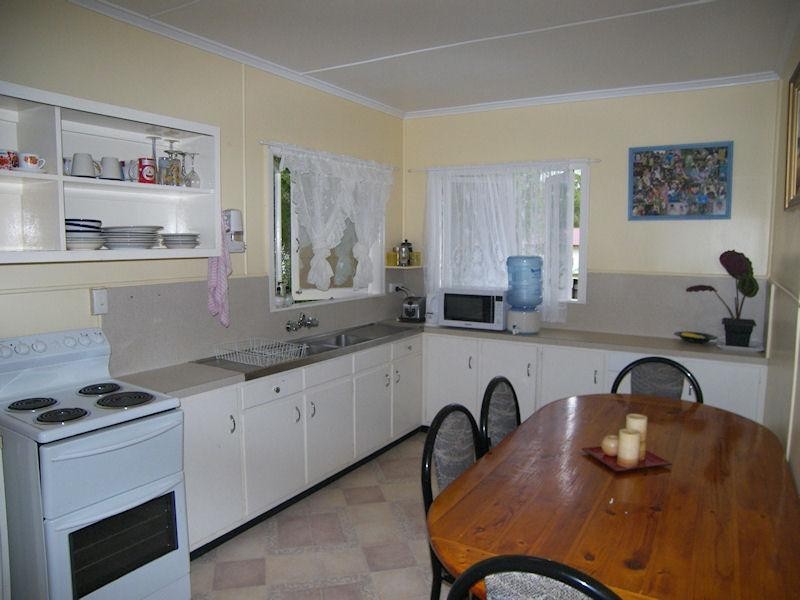 5 Kamarooka Street, Beaudesert QLD 4285