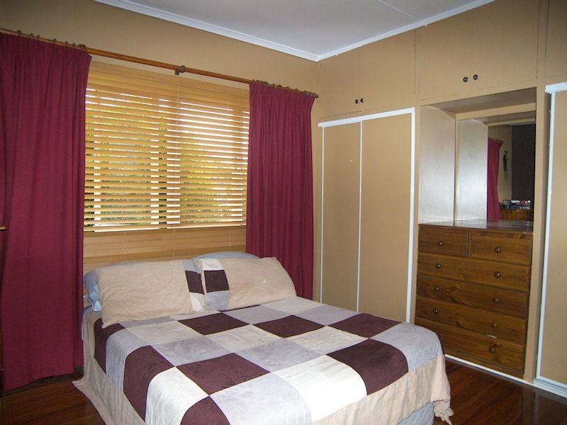 5 Kamarooka Street, Beaudesert QLD 4285