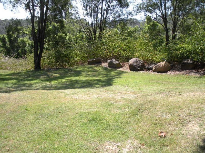 Unit 4/35 Yulgibar Close, Kooralbyn QLD 4285