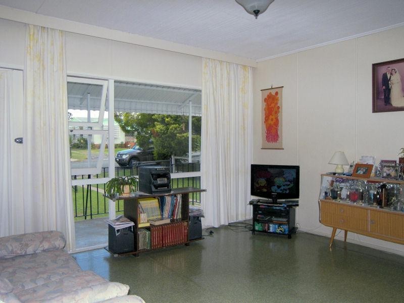 13 Mitchell Street, Beaudesert QLD 4285