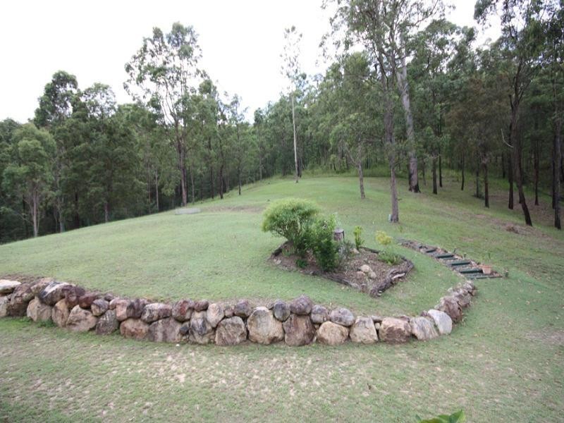 24 Rangeview Court, Boyland QLD 4275