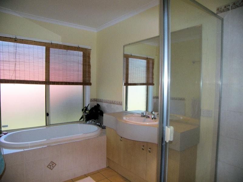 6 Alaqua Court, Beaudesert QLD 4285