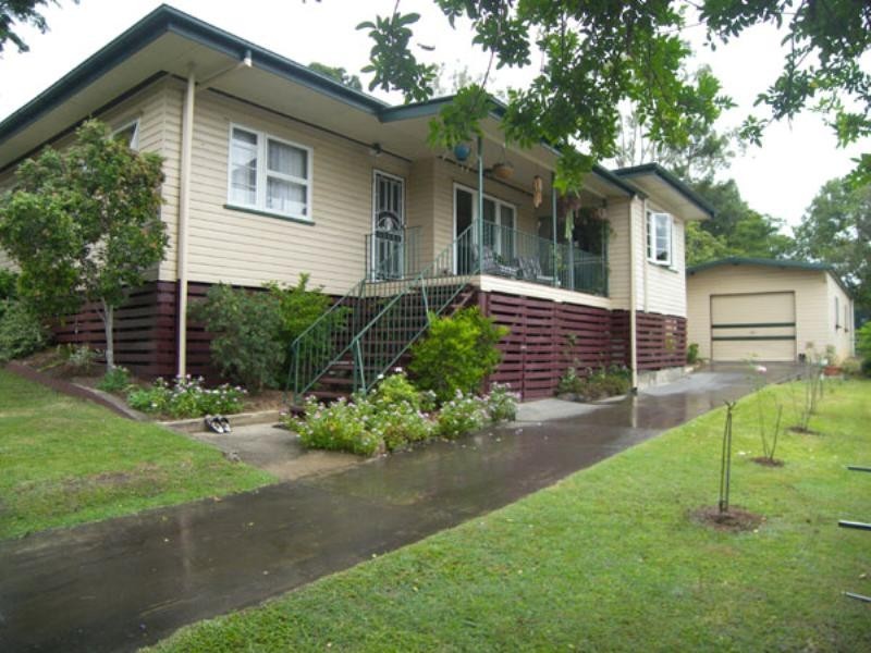 24 Kamarooka Street, Beaudesert QLD 4285