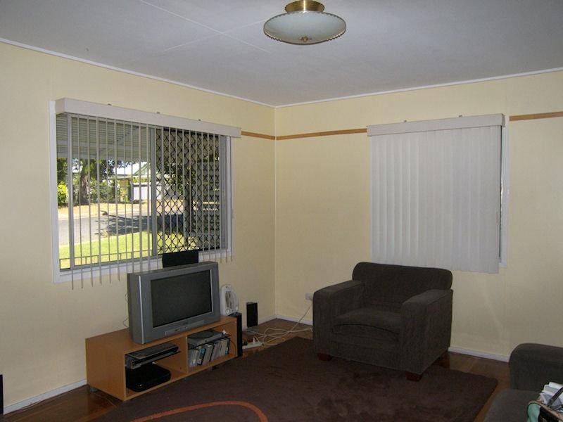 2 Lane Street, Beaudesert QLD 4285