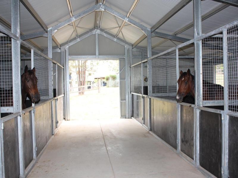 796 Mundoolun Connection Road, Canungra QLD 4275