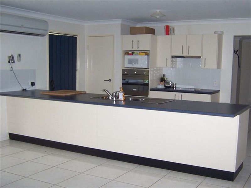 151 Walker Drive, Kooralbyn QLD 4285