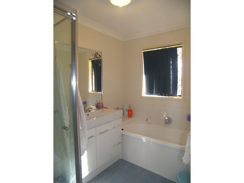 151 Walker Drive, Kooralbyn QLD 4285