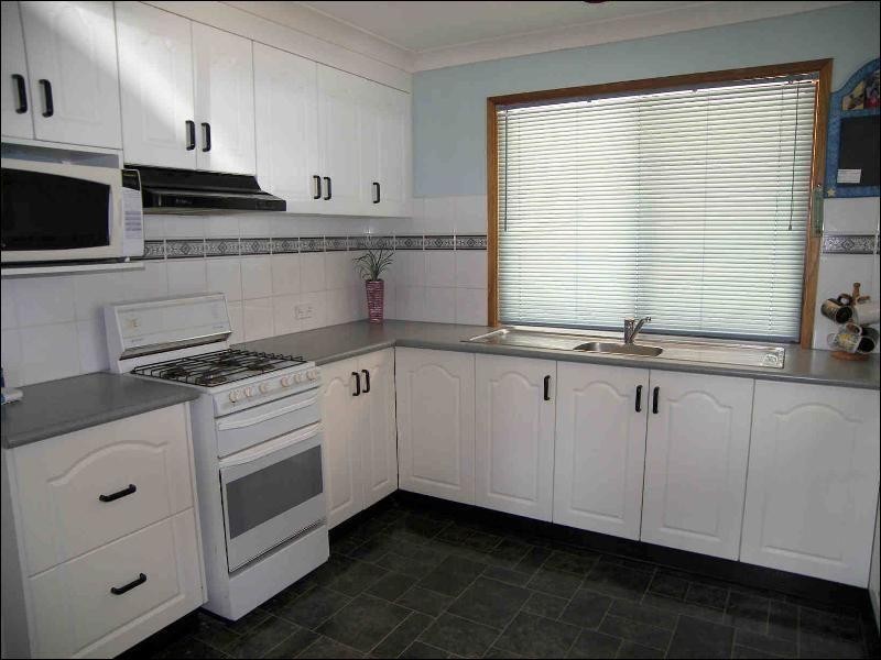 4 Lakeside Court, Beaudesert QLD 4285