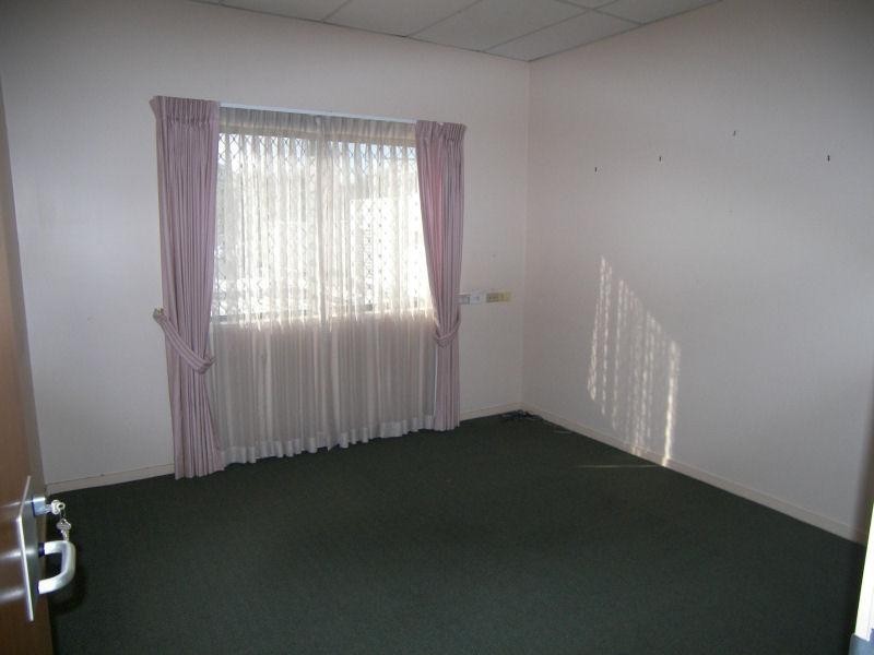 Top Floor – 8 William Street, Beaudesert QLD 4285