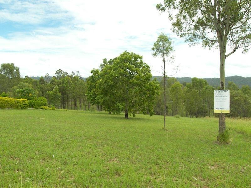 96-98 Scarvell Place, Kooralbyn QLD 4285