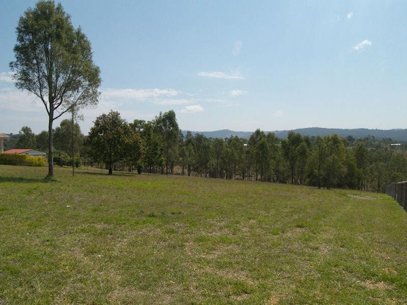 96-98 Scarvell Place, Kooralbyn QLD 4285