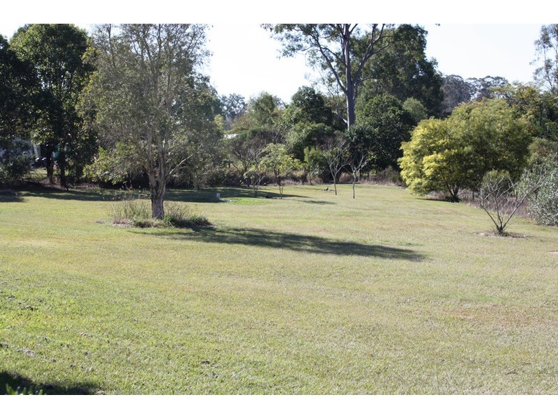 10 Laurel Place, Cedar Grove QLD 4285