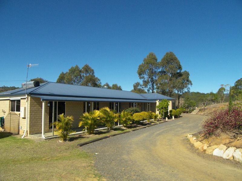 116-118 Kooralbyn Drive, Kooralbyn QLD 4285