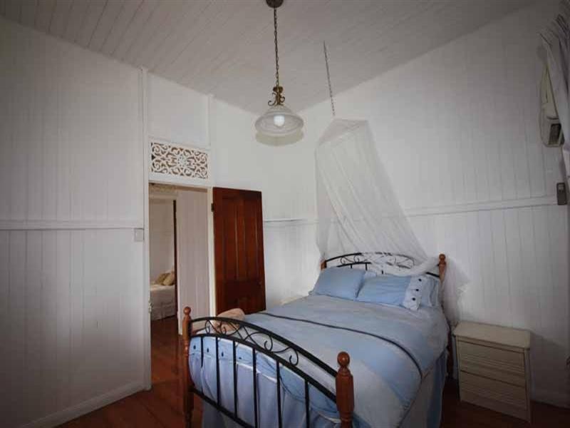 796 Mundoolun Connection Road, Tamborine QLD 4270