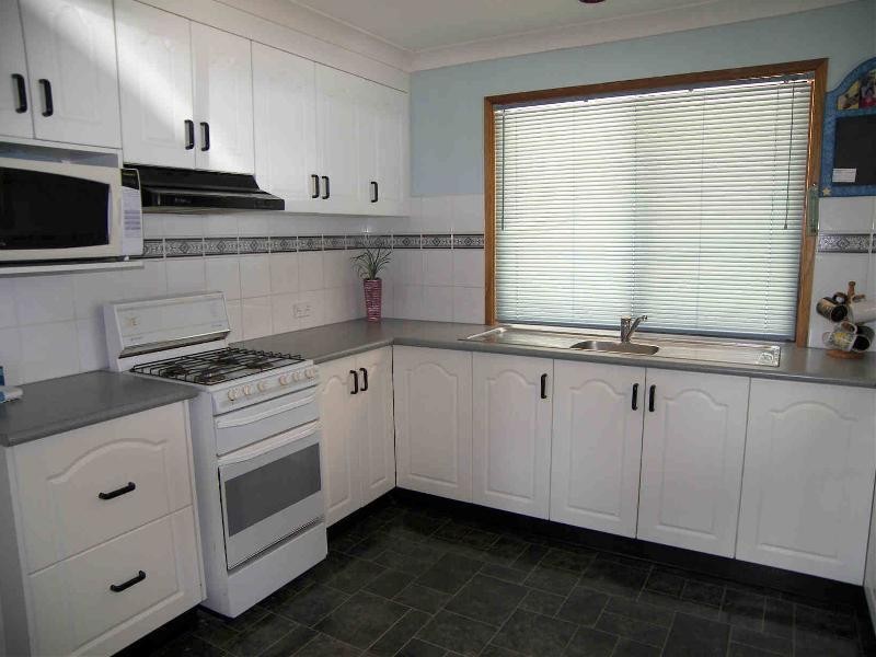 4 Lakeside Court, Beaudesert QLD 4285