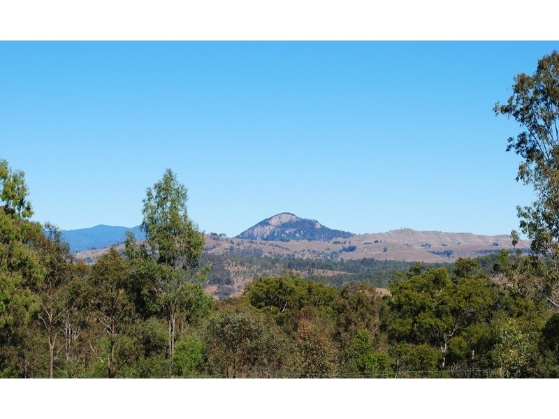 11-13 VON NIDA Drive, Kooralbyn QLD 4285