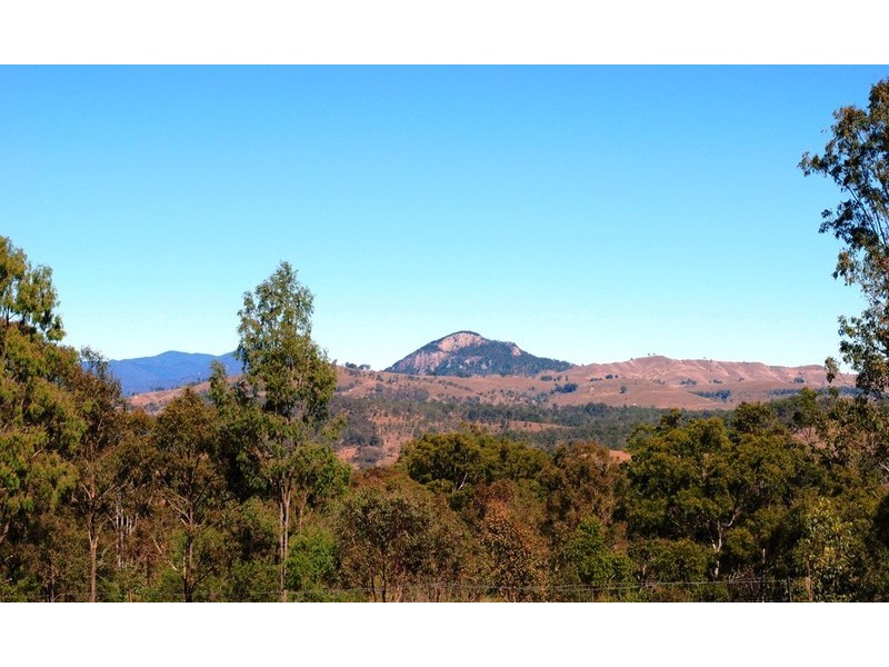 11-13 VON NIDA Drive, Kooralbyn QLD 4285