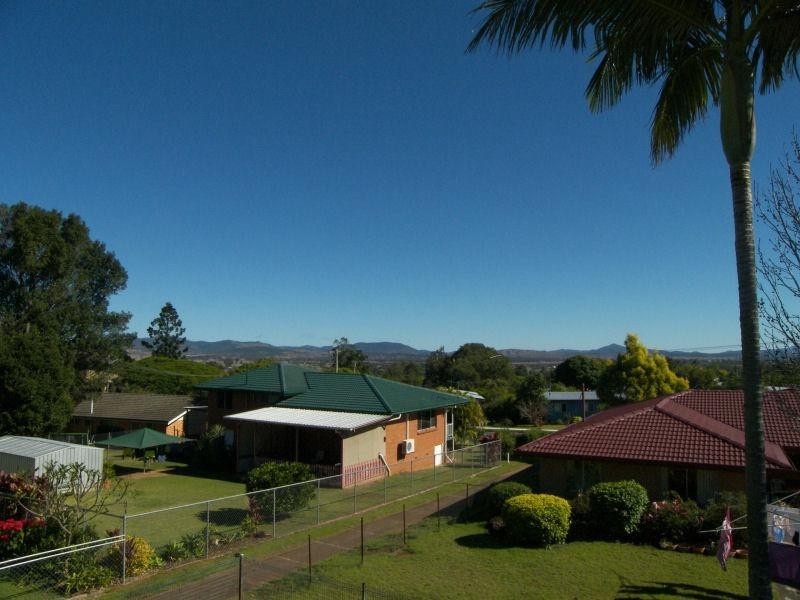 18 Laura Court, Beaudesert QLD 4285