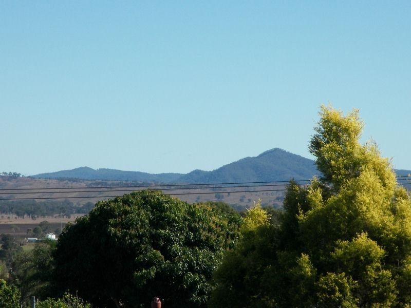 18 Laura Court, Beaudesert QLD 4285