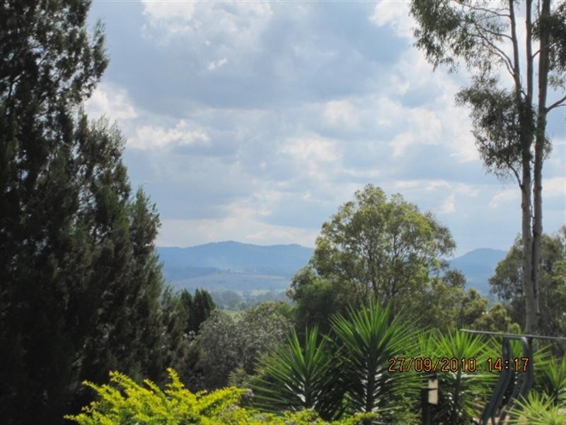 17 Tequesta Drive, Beaudesert QLD 4285