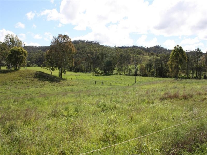 20 Haack Road, Beaudesert QLD 4285