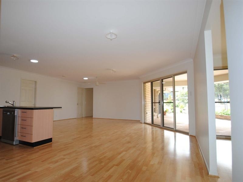 23-25 Carrigan Way, Gleneagle QLD 4285