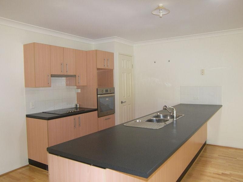 23-25 Carrigan Way, Gleneagle QLD 4285