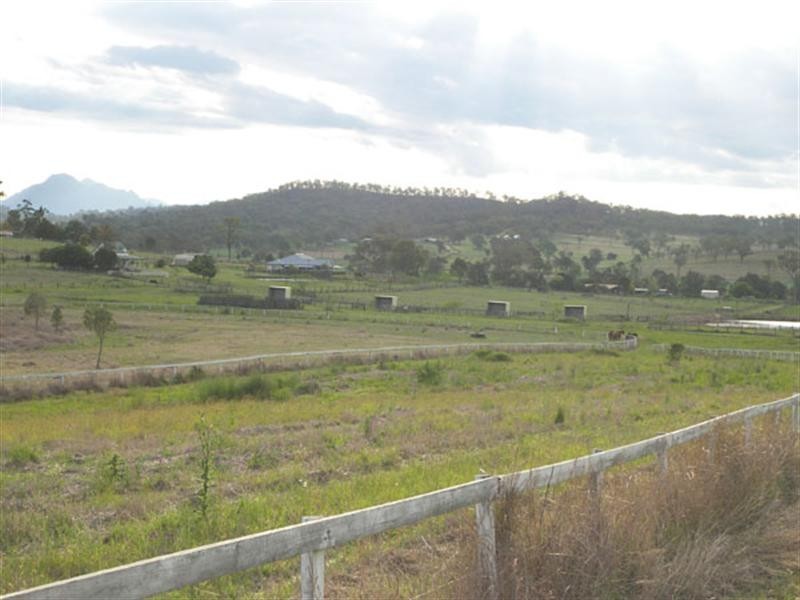 510 Oaky Creek Road, Oaky Creek QLD 4285