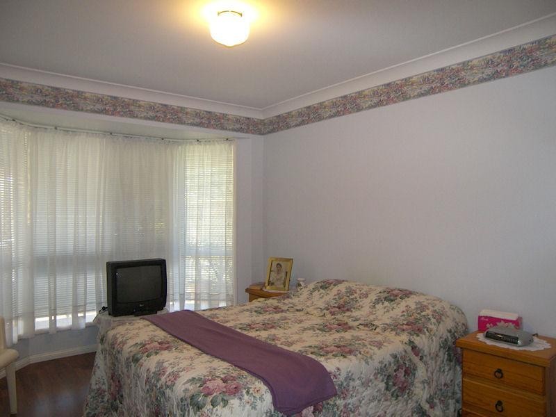 1 Aspen Way, Gleneagle QLD 4285