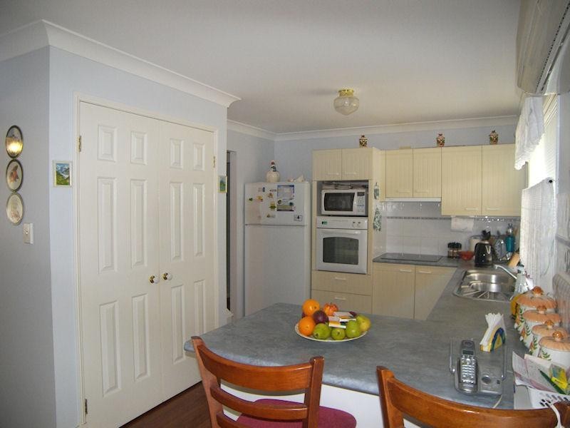 1 Aspen Way, Gleneagle QLD 4285